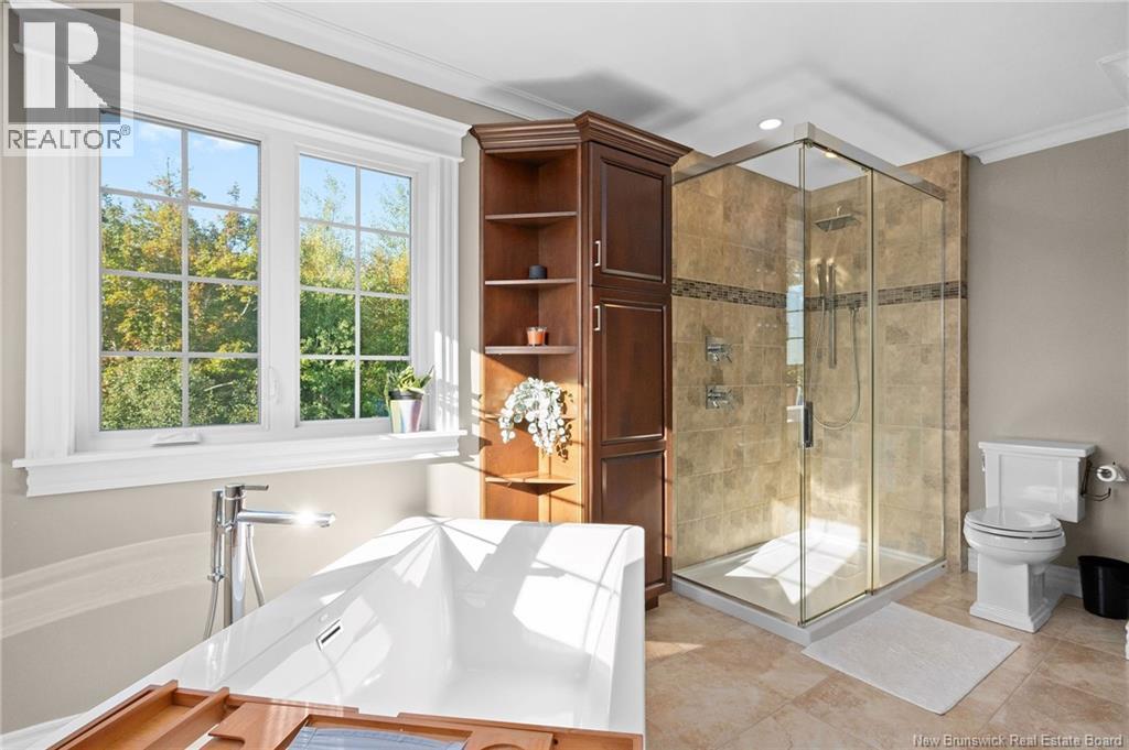 197 Amiens Drive - Image 24