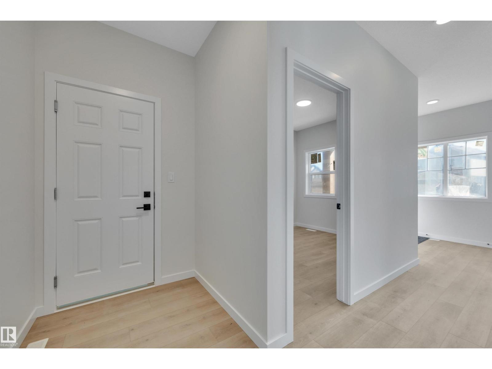 2357 MUCKLEPLUM WY SW - 23