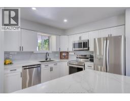 3214 Forest Glade Drive, Windsor, ON N8R1X3 Photo 12