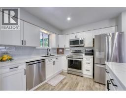 3214 Forest Glade Drive, Windsor, ON N8R1X3 Photo 13