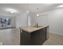 #114 3357 16a Av Nw, Edmonton, AB T6T0V4 Photo 8