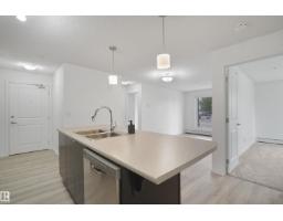 #114 3357 16a Av Nw, Edmonton, AB T6T0V4 Photo 13
