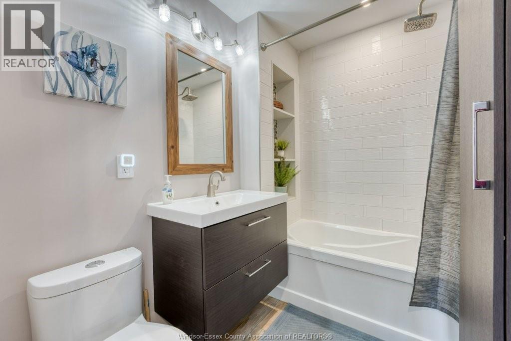 1288 SHORELINE AVENUE - 17