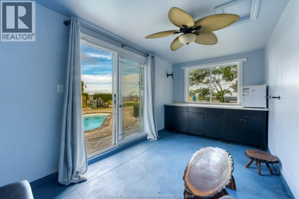 1288 SHORELINE AVENUE - 20