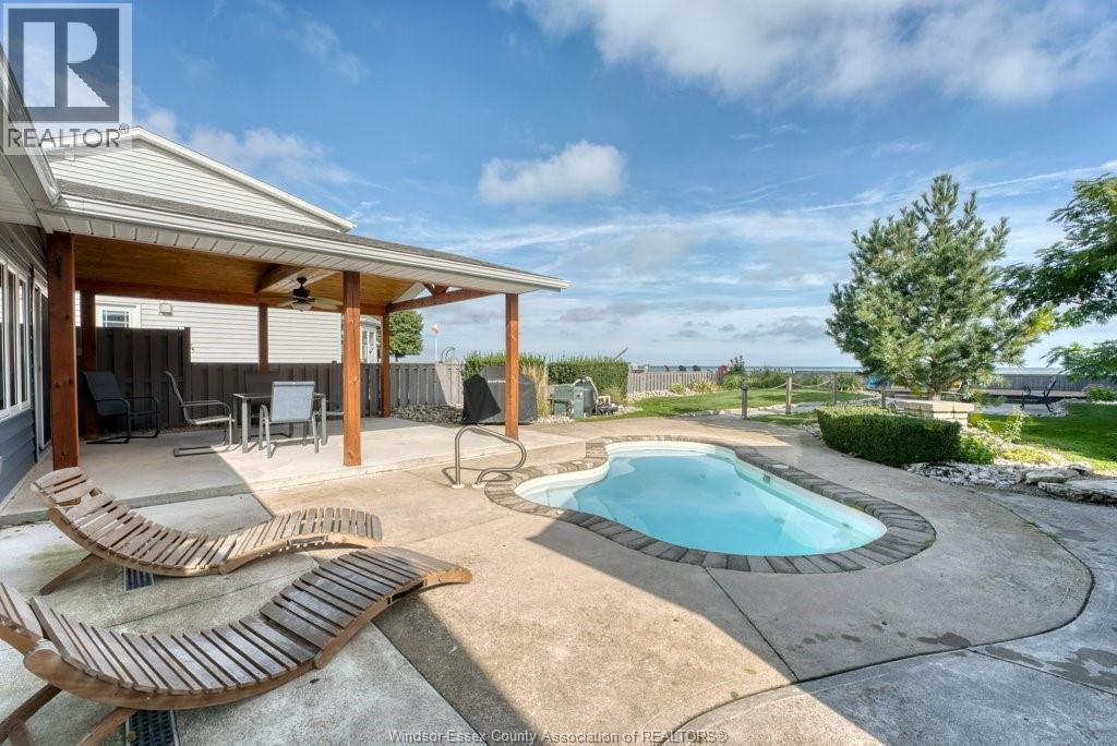 1288 SHORELINE AVENUE - 25