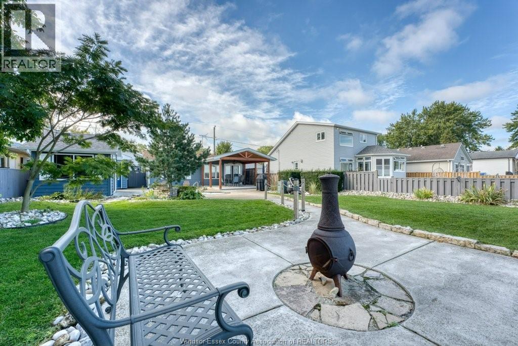 1288 SHORELINE AVENUE - 36