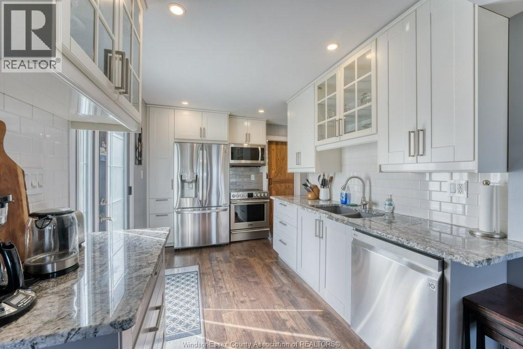 1288 SHORELINE AVENUE - 4