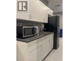 2950 Dougall Avenue Unit# 3, Windsor, ON N9E1S2 Photo 18