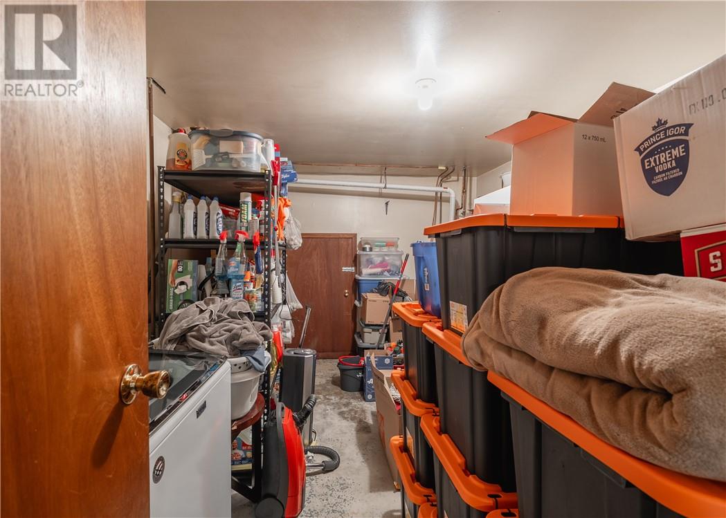 3213 Parkdale Crescent - Image 22