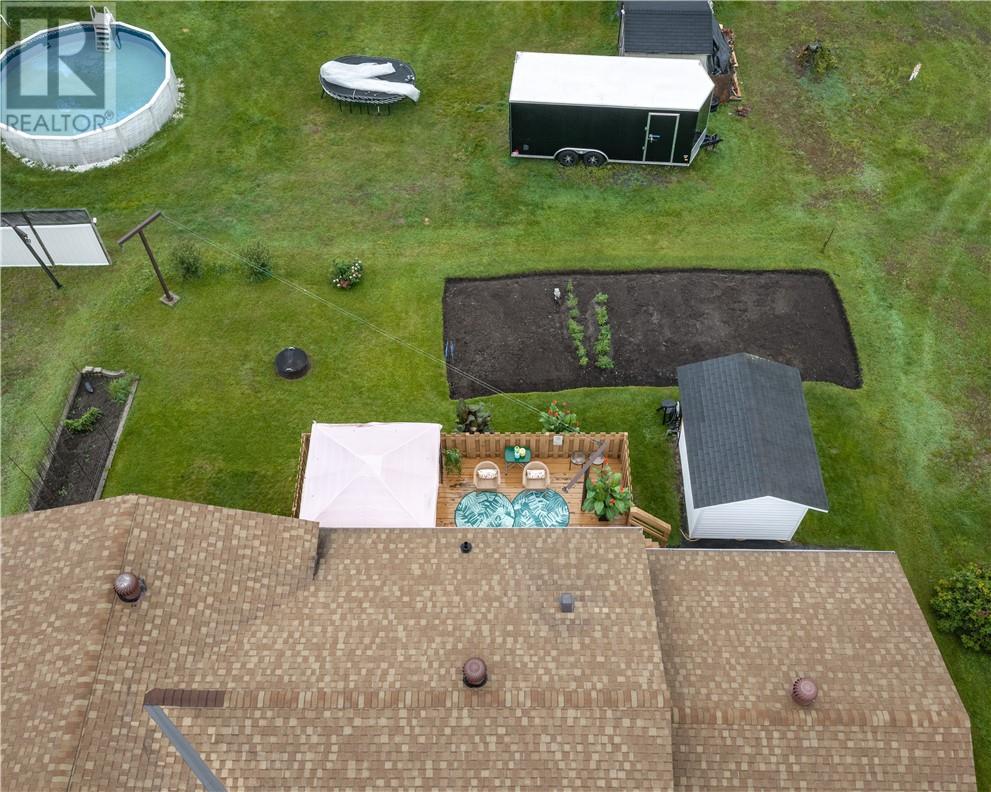 3213 Parkdale Crescent - Image 32
