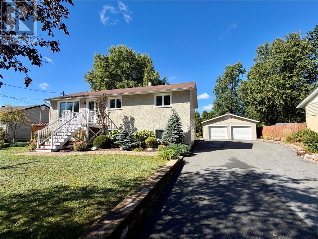 3032 Hillsdale Court - 1