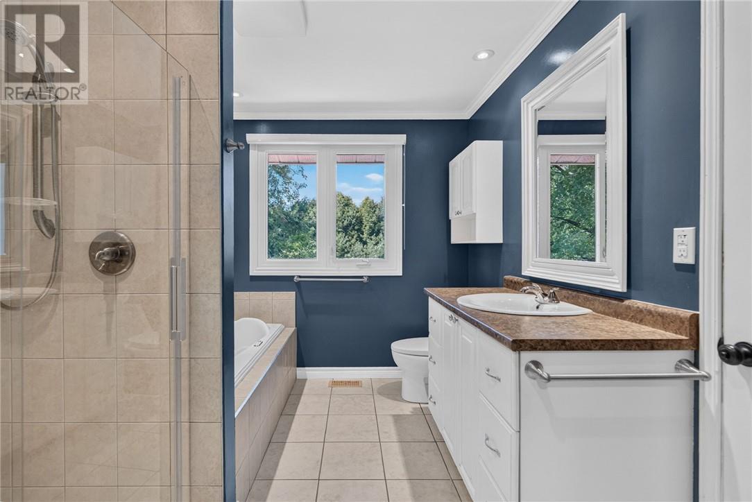 3032 Hillsdale Court - Image 25