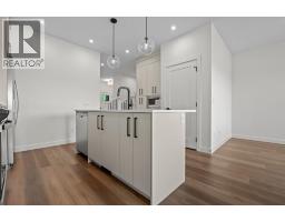 Bedroom - 2252 Waterbury Road, Chestermere, AB T1X2Y9 Photo 9
