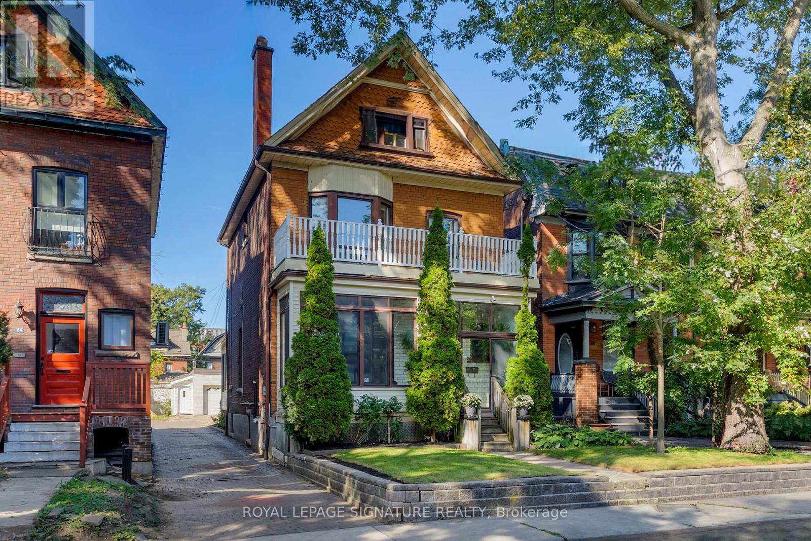 Photo of 36 Cowan Avenue