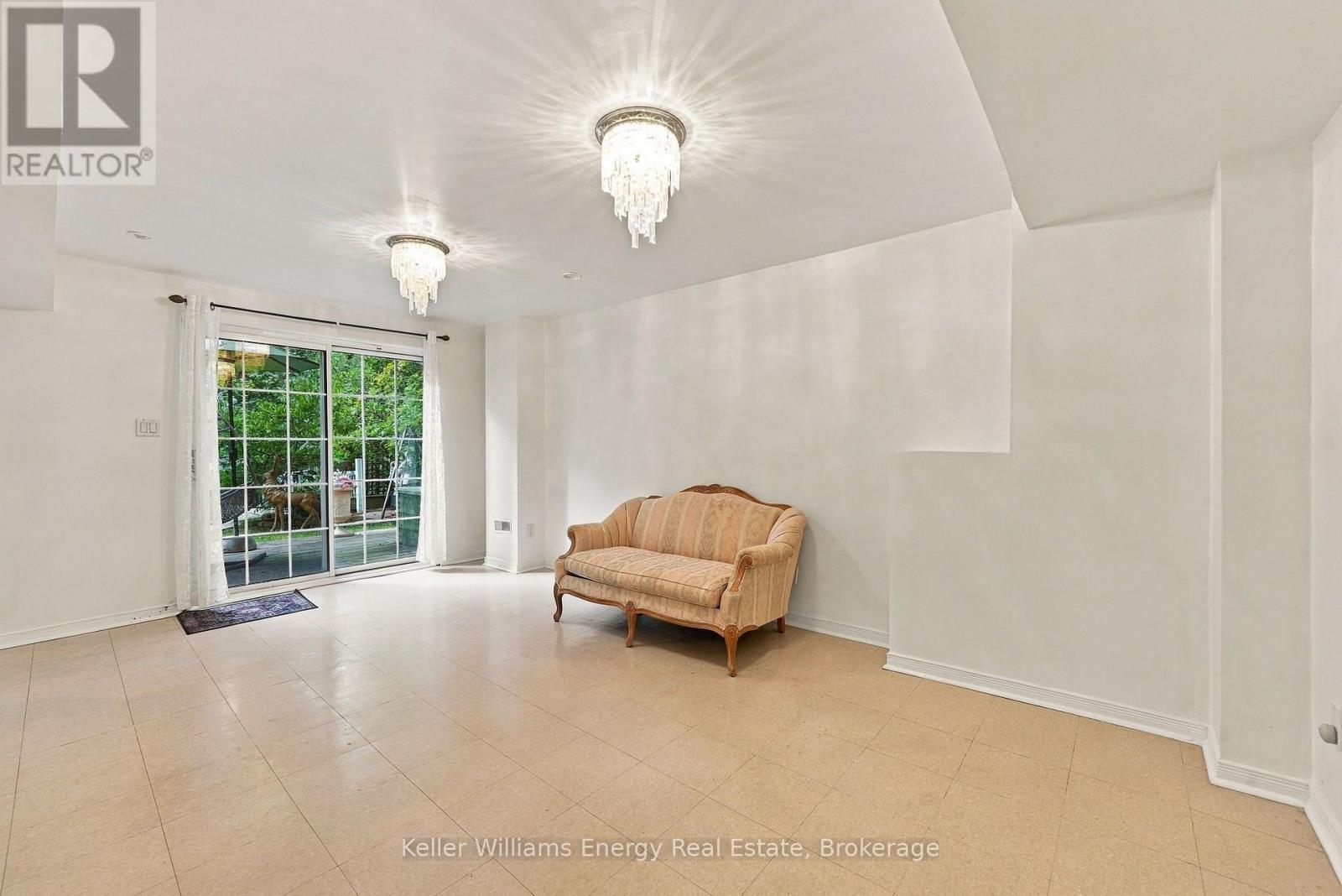 990 Glenbourne Drive, Oshawa, ON photo 38