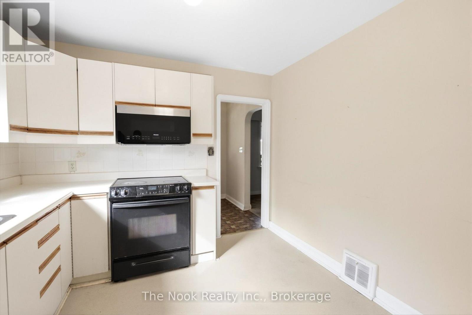 289 HIGHLAND Avenue, Oshawa, ON photo 10