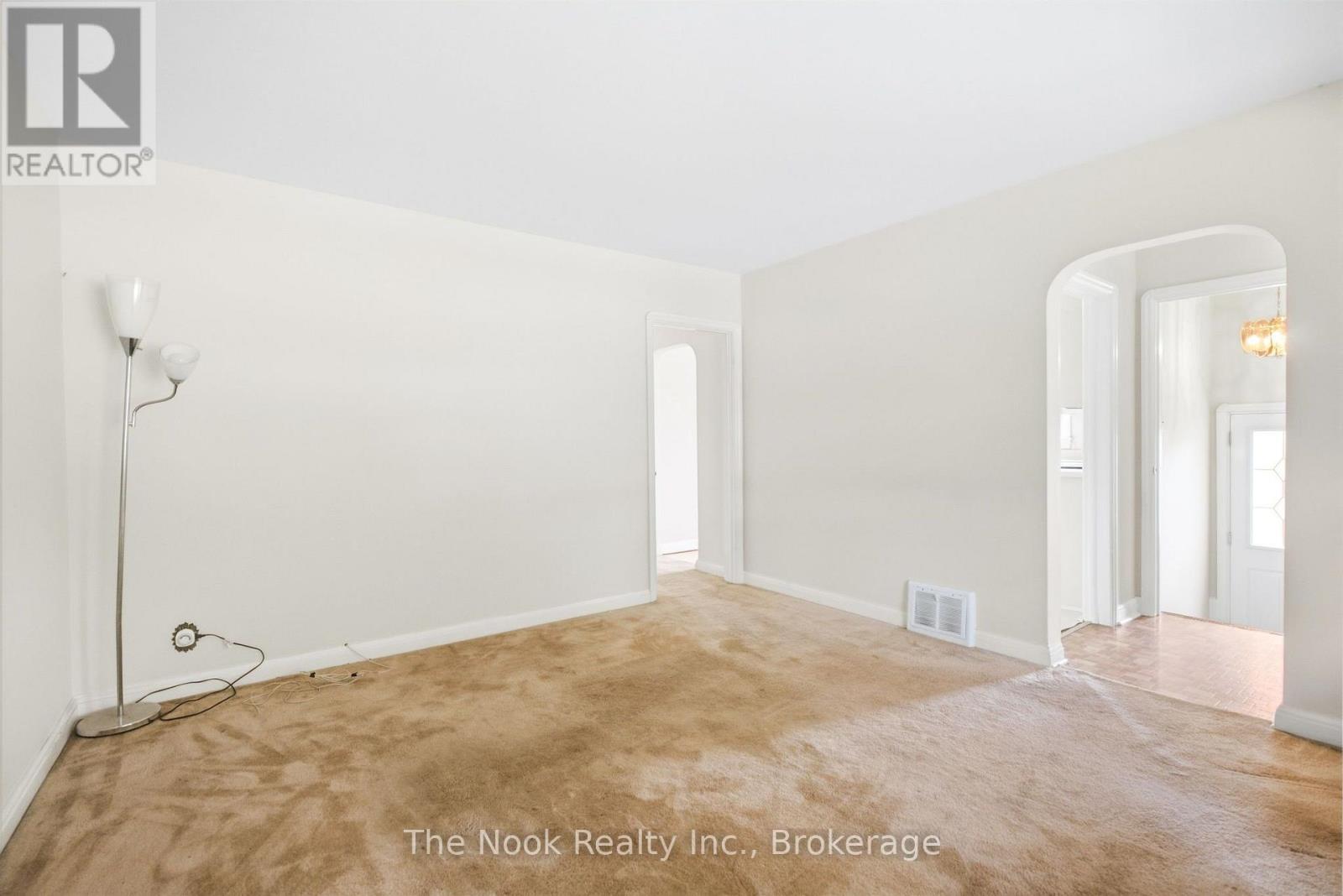 289 HIGHLAND Avenue, Oshawa, ON photo 13