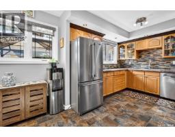 1146 Duffield Crescent, Moose Jaw, SK S6H5M4 Photo 10