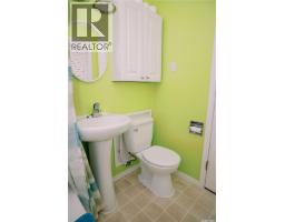409 5th Avenue, Rosthern, SK S0K3R0 Photo 20