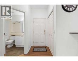 121, 126 14 Avenue SW - photo 5