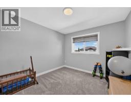 36 Cameron Close, Sylvan Lake, AB T4S0N5 Photo 18