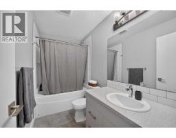 36 Cameron Close, Sylvan Lake, AB T4S0N5 Photo 25