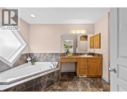 139 Tuscany Ridge Close NW - photo 29