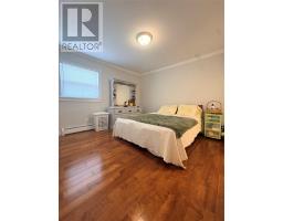 46 Spruce Avenue thumbnail 12