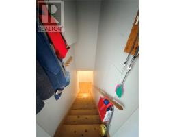 46 Spruce Avenue thumbnail 21