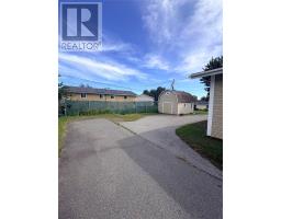 46 Spruce Avenue thumbnail 37