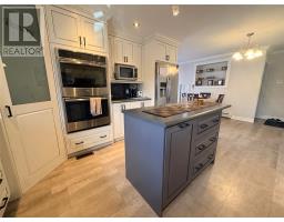 46 Spruce Avenue thumbnail 6
