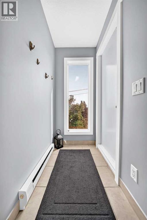2919 17 Street SW - 35