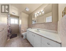 2000 Norway Crescent, Ottawa, ON K1H5N7 Photo 28
