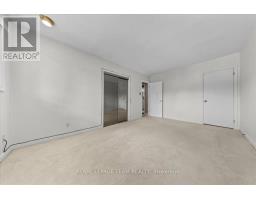 2000 Norway Crescent, Ottawa, ON K1H5N7 Photo 30