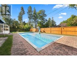2000 Norway Crescent, Ottawa, ON K1H5N7 Photo 36