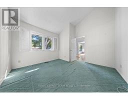 2000 Norway Crescent, Ottawa, ON K1H5N7 Photo 7