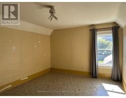 128 Cumming Street, Thunder Bay, ON P7C1N7 Photo 12
