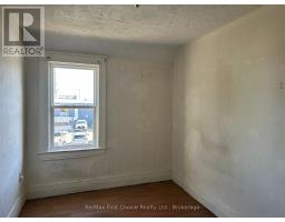 128 Cumming Street, Thunder Bay, ON P7C1N7 Photo 18