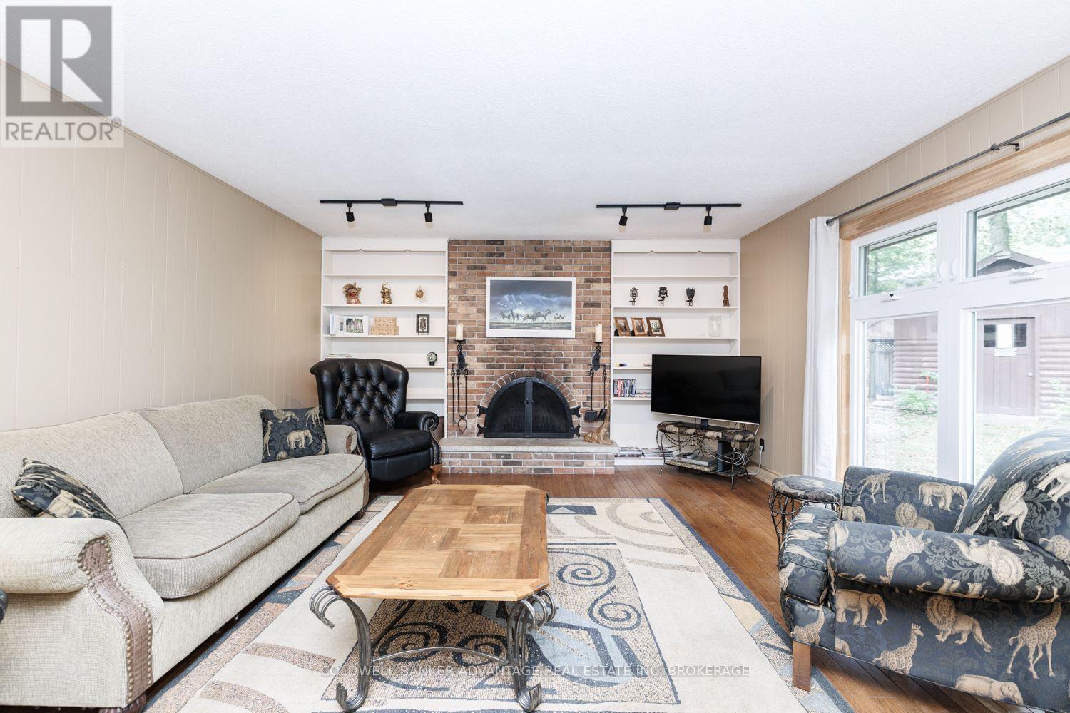 16 WILLOWDALE COURT - 14