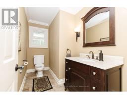 Bedroom 3 - 16 Willowdale Court, Pelham, ON L3E0J3 Photo 12