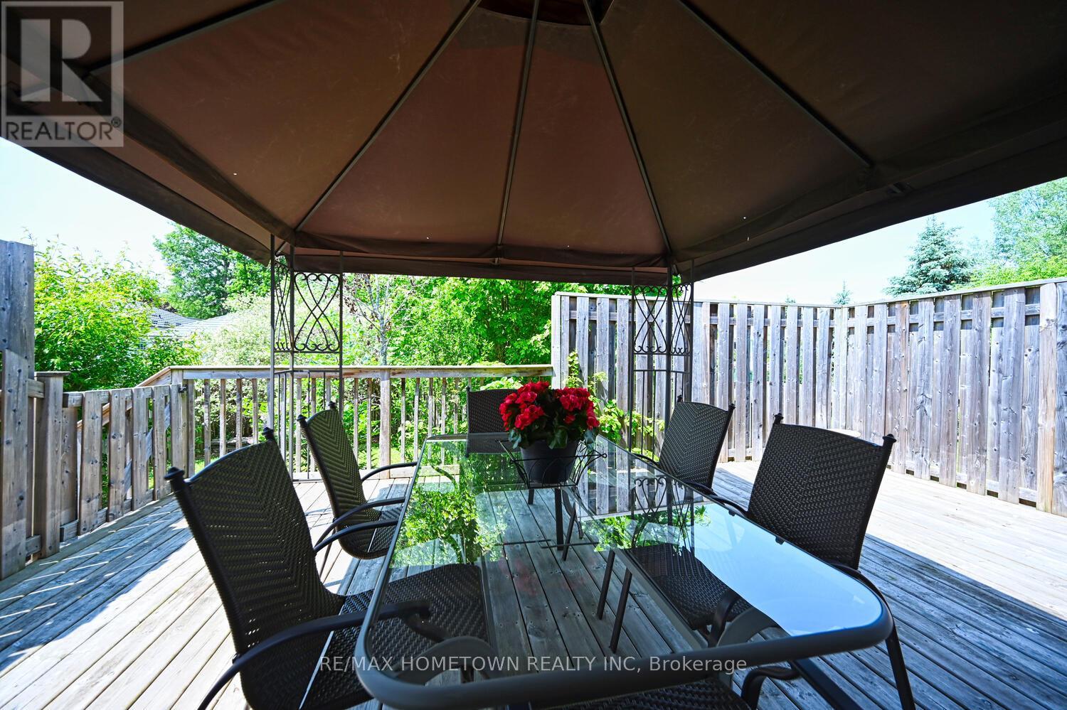 16 REGENCY PLACE - Image 37