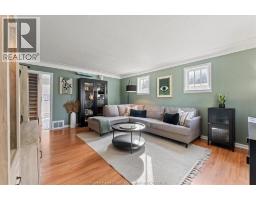 Living room - 2578 George, Windsor, ON N8W4M7 Photo 6