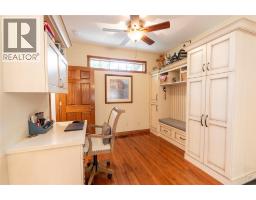 Living room - 3079 St. Clair Parkway, Sombra, ON N0P2H0 Photo 13