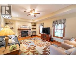 Laundry room - 3079 St. Clair Parkway, Sombra, ON N0P2H0 Photo 14