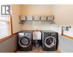 Den - 3079 St. Clair Parkway, Sombra, ON N0P2H0 Photo 17