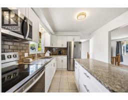 Dining room - 1076 Brimwood Crescent, Sarnia, ON N7S5E9 Photo 12