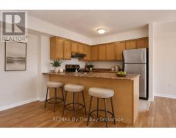 208 - 40 Mulligan Lane, Wasaga Beach, ON L9Z0C5 Photo 22