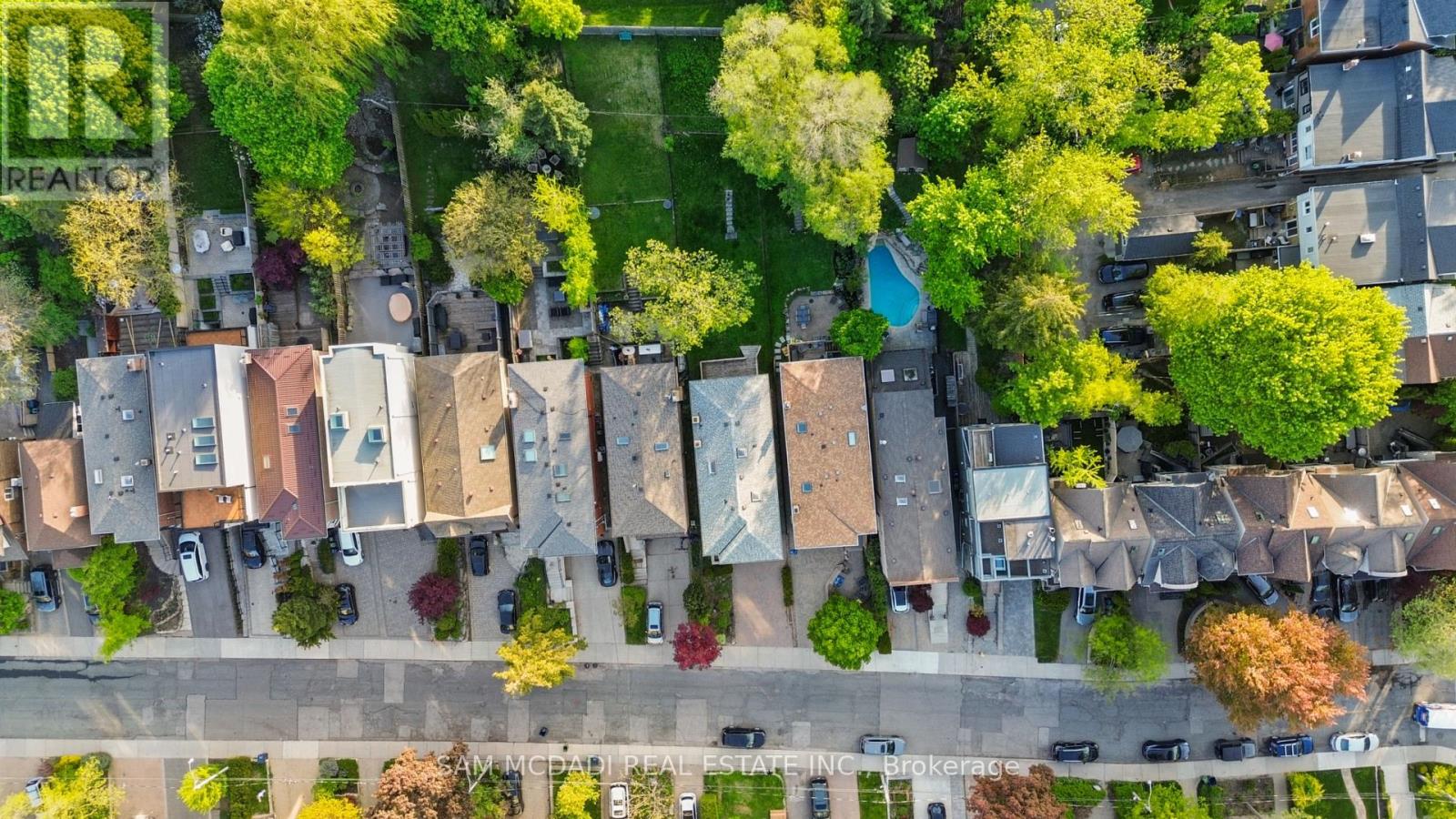 690 ORIOLE PARKWAY - Image 39