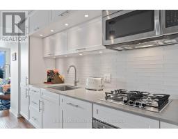 601 - 205 Manning Avenue, Toronto, ON M6J0E2 Photo 9