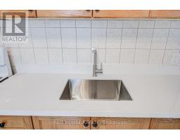 782 Dundas Street W, Toronto, ON M6J1V1 Photo 21